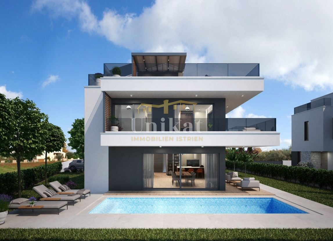 Moderna hiša s 4 spalnicami blizu morja